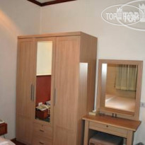 Suriwongse Hotel 