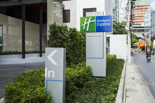 Фотографии отеля  Holiday Inn Express Bangkok Sathorn 3*