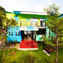 WH Hostel Отель