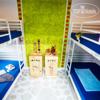 WH Hostel Номер