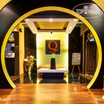 Q Hotel 