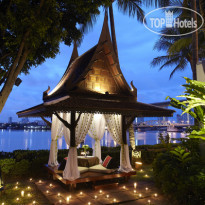 Anantara Bangkok Riverside Resort & Spa 