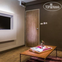 Ratchada Point Hotel 