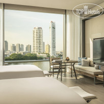 Four Seasons Hotel Bangkok at Chao Phraya River 