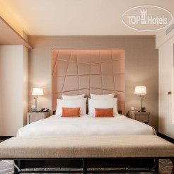 Vie Hotel Bangkok 5*