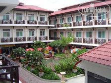 Rambuttri Village Plaza 2*