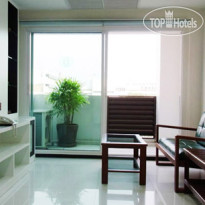 The Laurel Suite