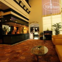 Louis' Tavern Hotel 