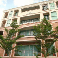 Mirth Sathorn Hotel