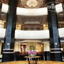 Swissotel Bangkok Ratchada Лобби