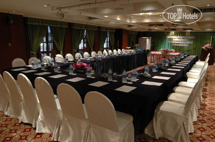 Evergreen Laurel Hotel