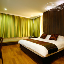 D Varee Diva Bally Silom 