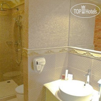 Kingston Suites Bangkok