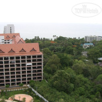 T.W. Wong Amat Beach Resort Condominium (закрыт) 