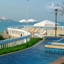 Dusit Thani Pattaya 