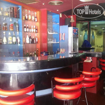 Max Hotel 