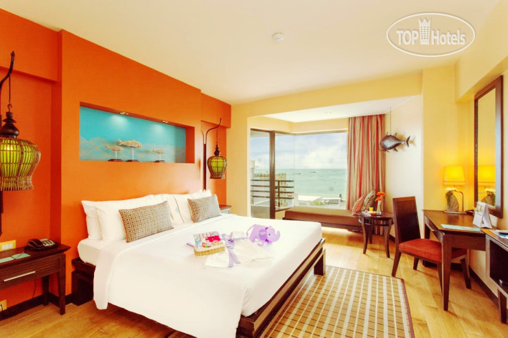 Фотографии отеля  The Bayview Pattaya 4*