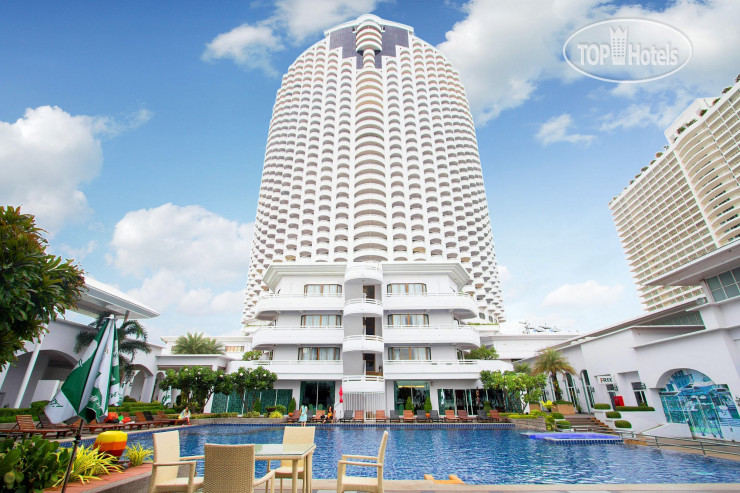 Фотографии отеля  D Varee Jomtien Beach 4*