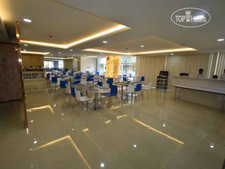 Новые добавленные фото туристов Golden Jomtien Beach Hotel 4*