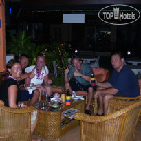 Karon Sunshine Guesthouse, Bar & Restaurant 