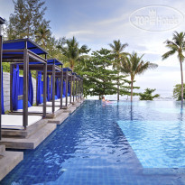 Hyatt Regency Phuket Resort Main Infinity Swimming Pool