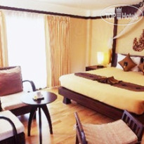 Nillys Marina Inn 
