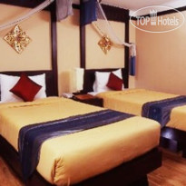 Nillys Marina Inn 
