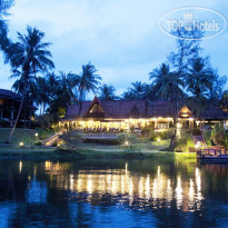 Dusit Thani Laguna Phuket Ruen Thai restaurant serves Ro