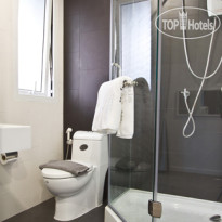 Blu Monkey Bed & Breakfast 