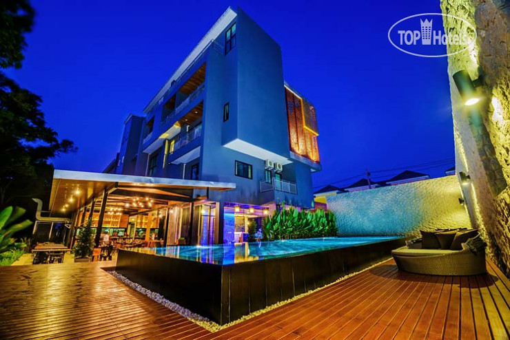 Фотографии отеля  Escape De Phuket Hotel 3*