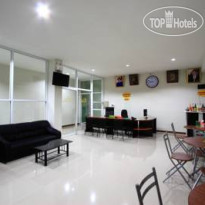 Baan Yuwanda Phuket Resort Лобби