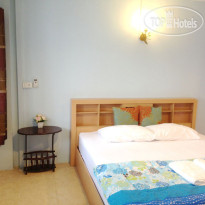 Phuket Blue Gallery Hostel 