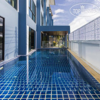 OYO 344 De Blue @ Sea Rawai Hotel