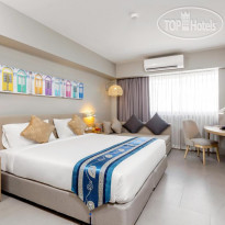 Oakwood Hotel Journeyhub Phuket 