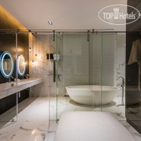 Glam Habitat In villa Bathing area