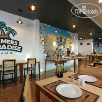 Gamers Paradise Hotel Ресторан