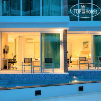 The Beachfront Hotel Phuket 