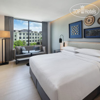 Four Points by Sheraton Phuket Patong Beach Resort 