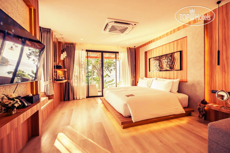 Anona Sunset Boutique