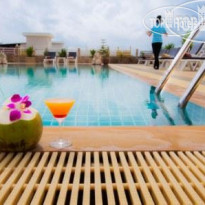 Azure Phuket Hotel 