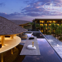Renaissance Phuket Resort & Spa 