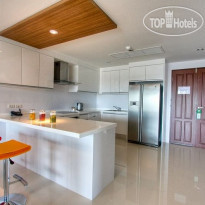 Bangtao Tropical Residence Кухня