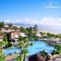 Centara Grand Beach Resort Phuket 5*