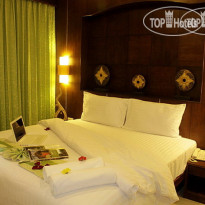 Azure Hotel Bangla 
