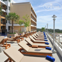 Princess Seaview Resort & Spa Sun Deck Chairs at Main Swimmi