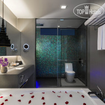 Avista Hideaway Phuket Patong, MGallery by Sofitel Superior Room (One King Bed)