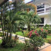 Tropical Palm Resort and Spa 