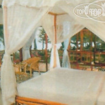 Crystal Bay Yacht Club Beach Resort 