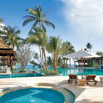 Melati Beach Resort & Spa территория