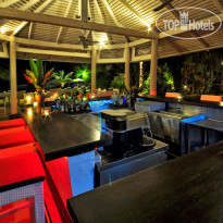 Saboey Resort & Villas White Bar